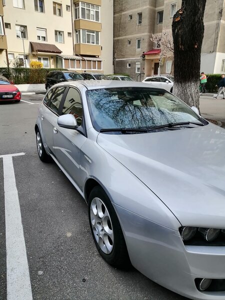 Alfa Romeo 159